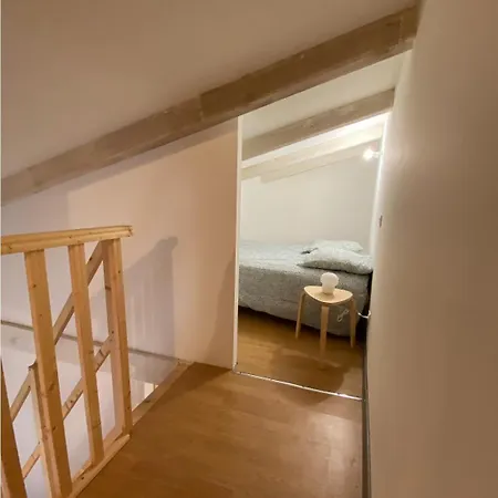 Le Studio Lägenhet